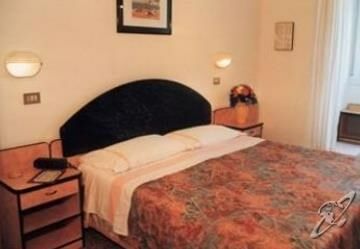 Hotel Diana Viserbella di Rimini Eksteriør billede