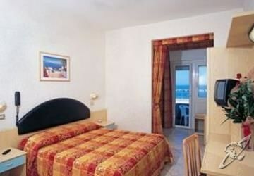 Hotel Diana Viserbella di Rimini Eksteriør billede