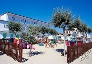 Hotel Diana Viserbella di Rimini Eksteriør billede