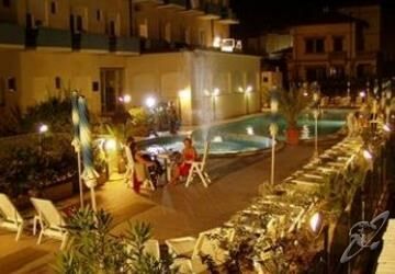Hotel Diana Viserbella di Rimini Eksteriør billede